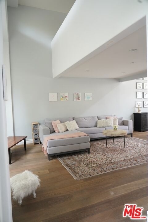 1038 11th Street - Photo 3