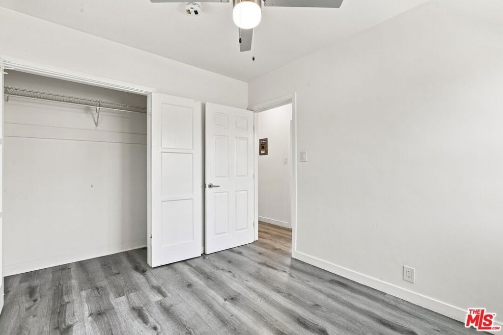 11485 Cumpston Street - Photo 14