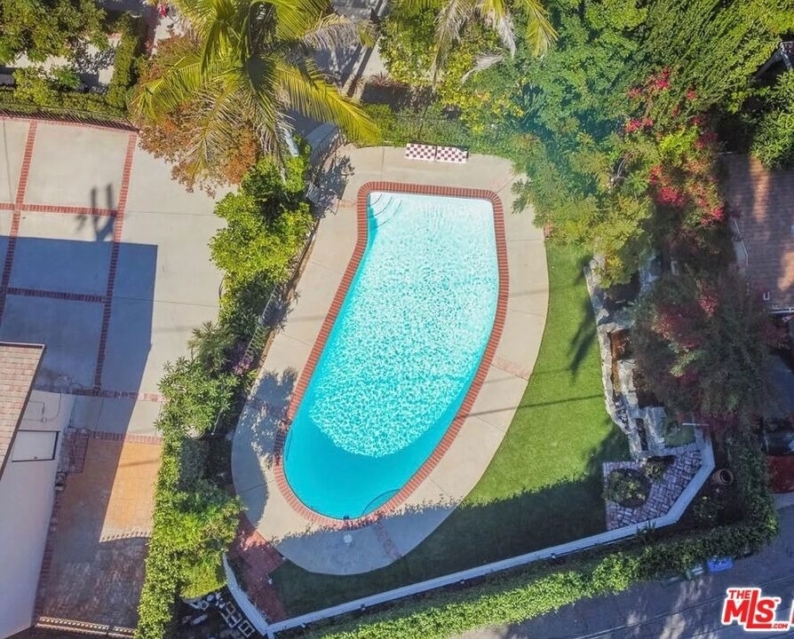 24316 Burbank Blvd - Photo 24