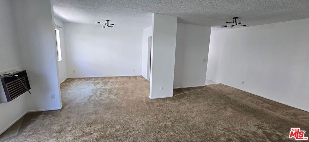 848 S Holt Street - Photo 2