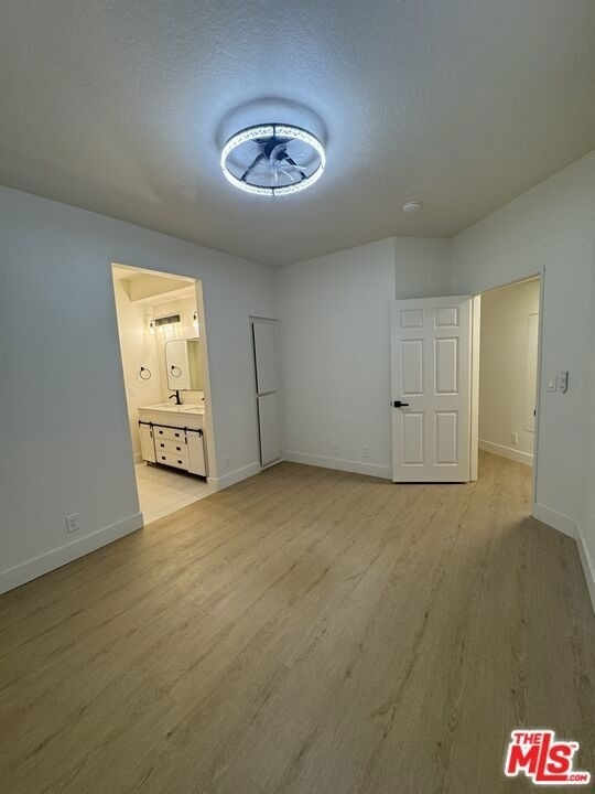 5620 Yolanda Avenue - Photo 13