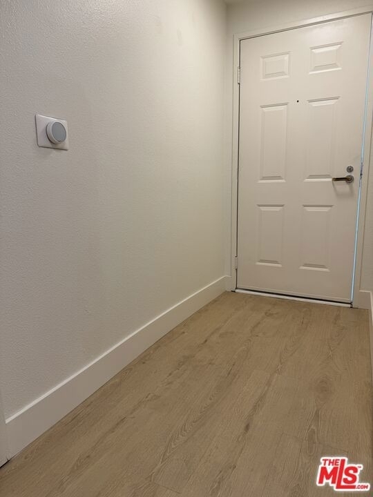 5620 Yolanda Avenue - Photo 3