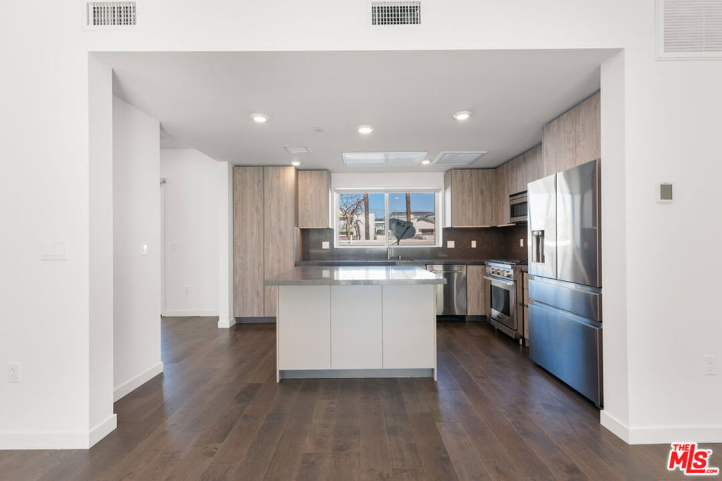 849 N Alta Vista Boulevard - Photo 7
