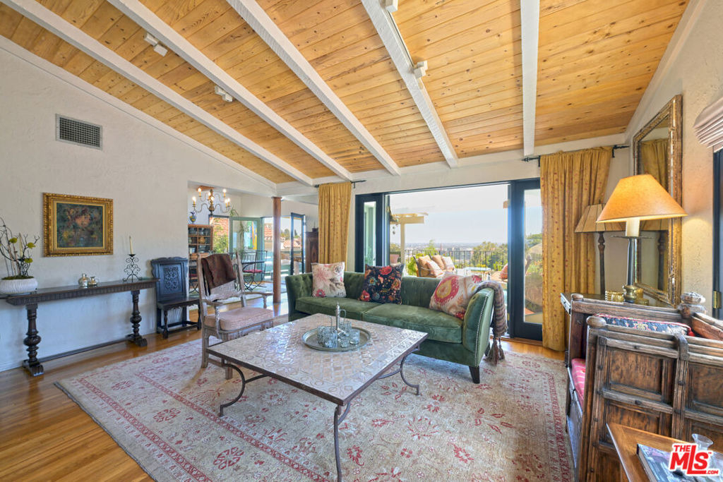 6855 Los Altos Place - Photo 2