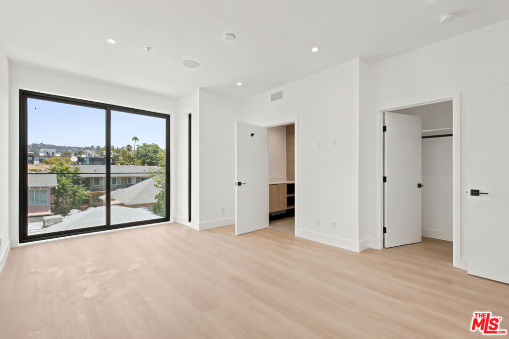 1159 N Formosa Avenue - Photo 5