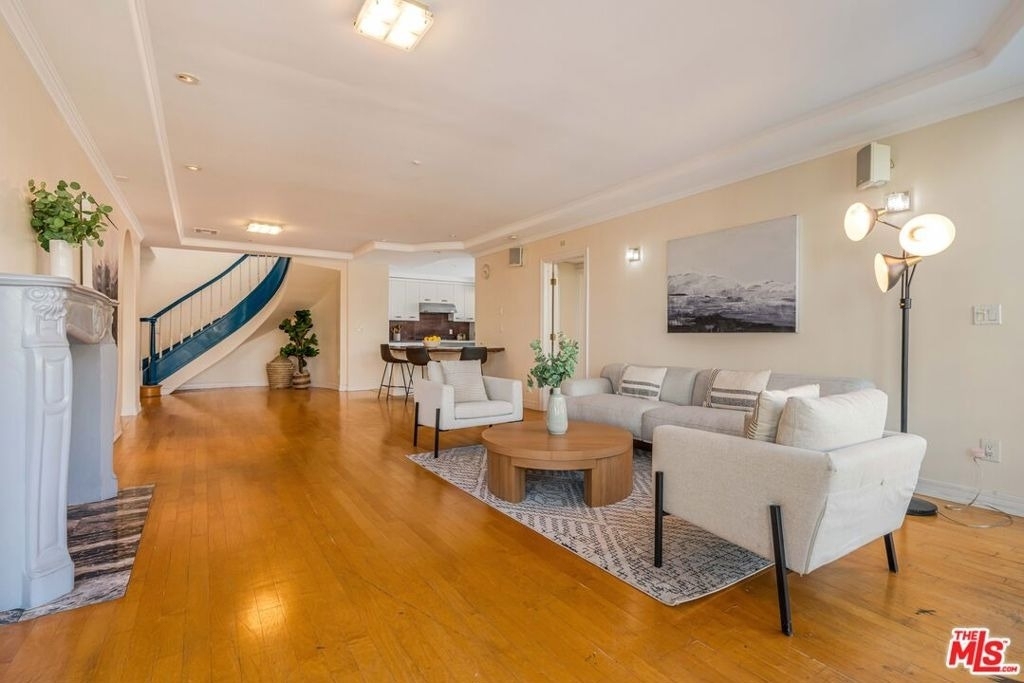 1645 Malcolm Avenue - Photo 6