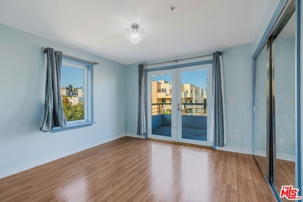 1645 Malcolm Avenue - Photo 33