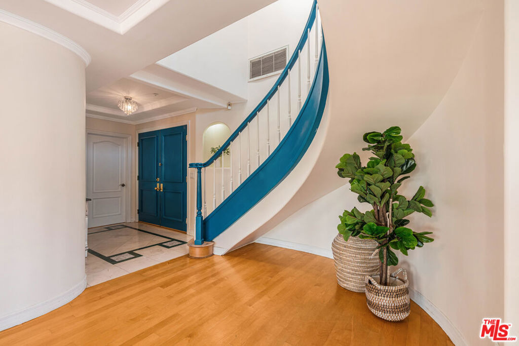1645 Malcolm Avenue - Photo 17