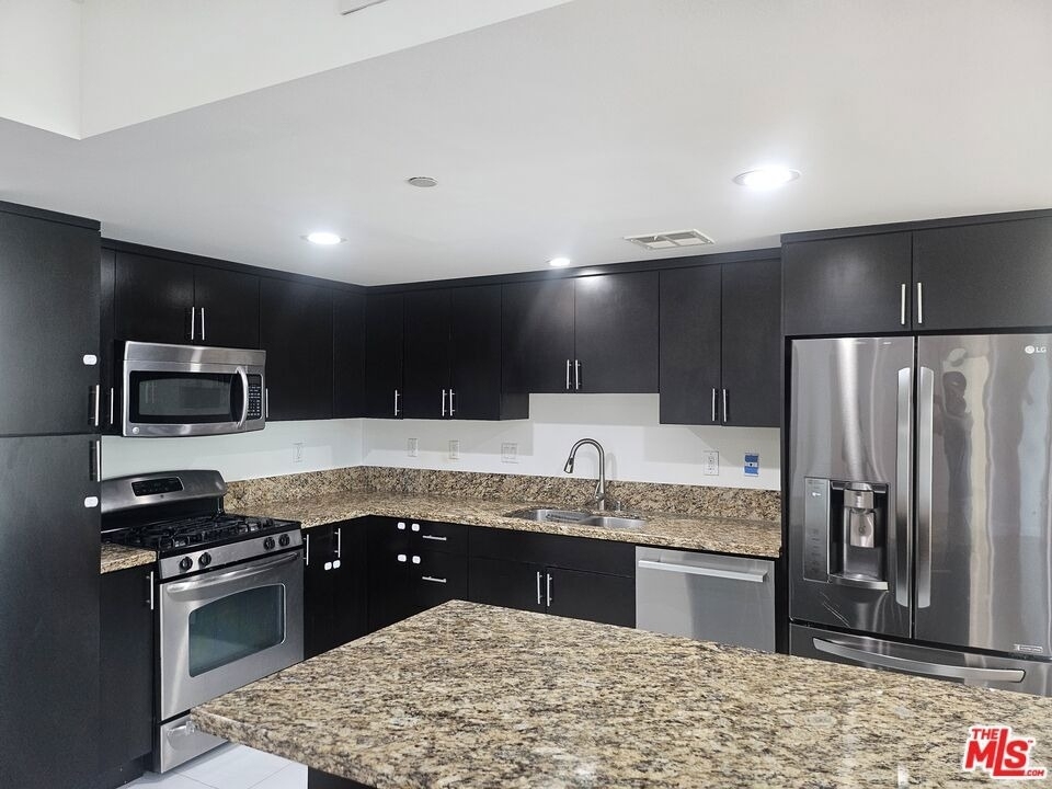 332 S Oxford Avenue - Photo 4