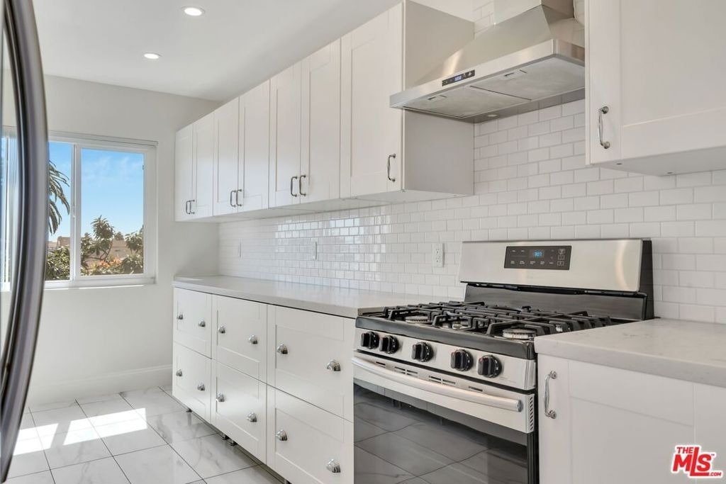 929 S Bedford Street - Photo 4