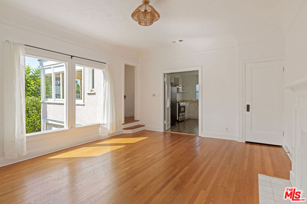 1523 Murray Drive - Photo 5