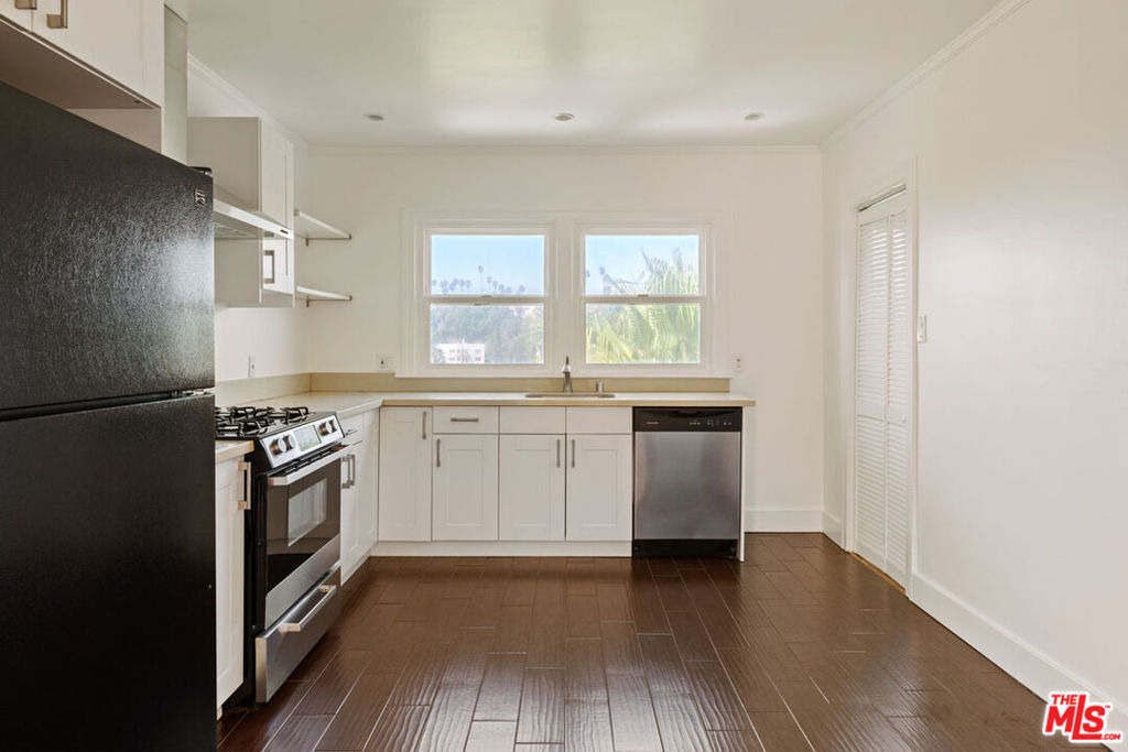 1523 Murray Drive - Photo 7
