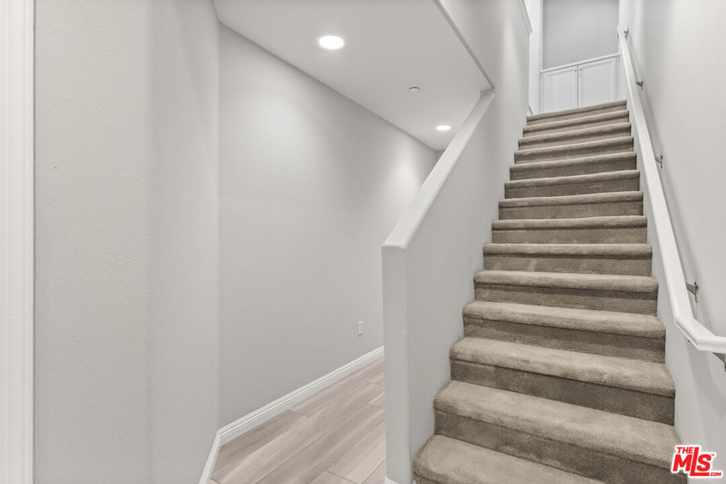 8620 S Belford - Photo 8