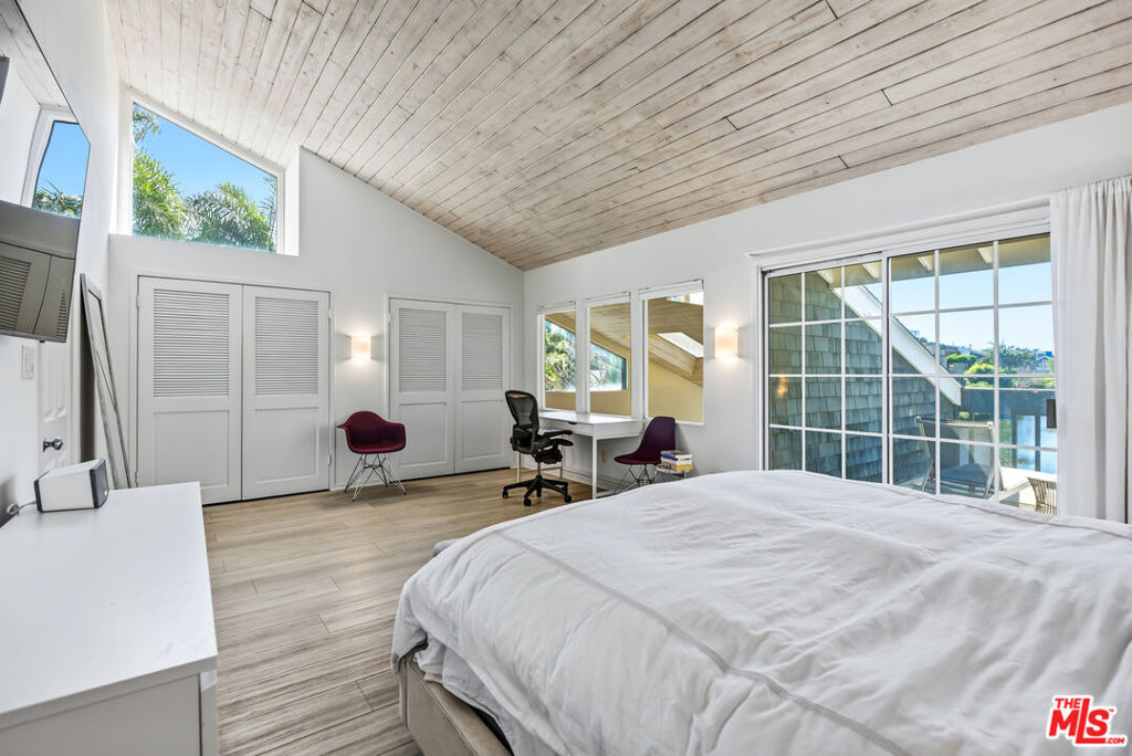 469 Sherman Avenue - Photo 24