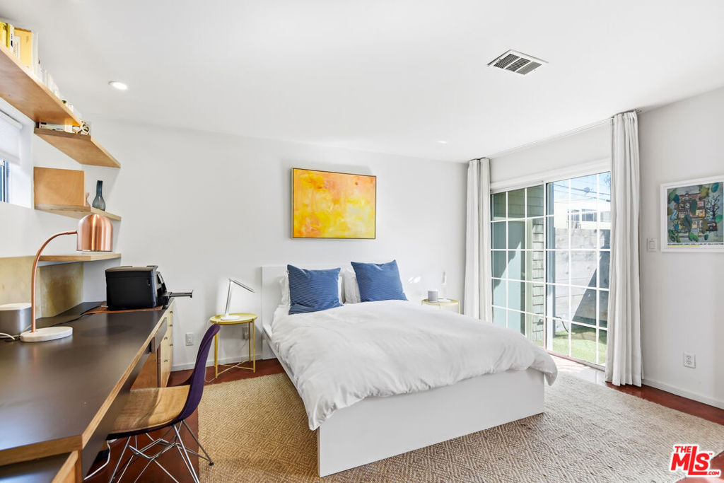 469 Sherman Avenue - Photo 15