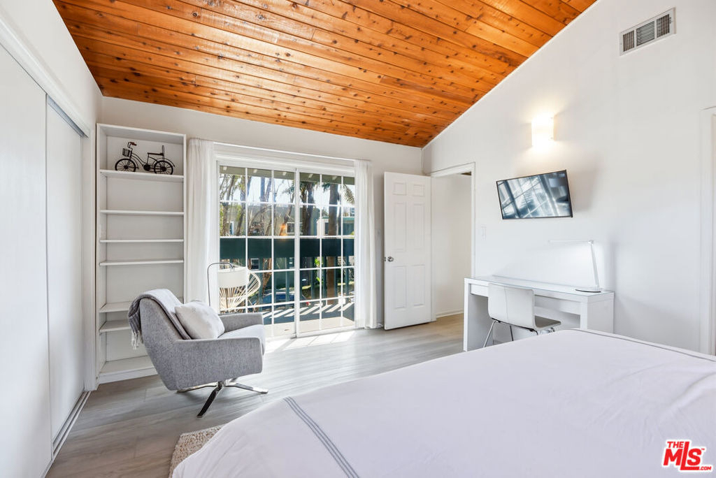 469 Sherman Avenue - Photo 20