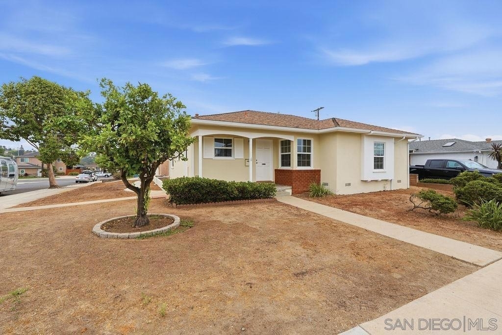6593 Delfern St - Photo 32