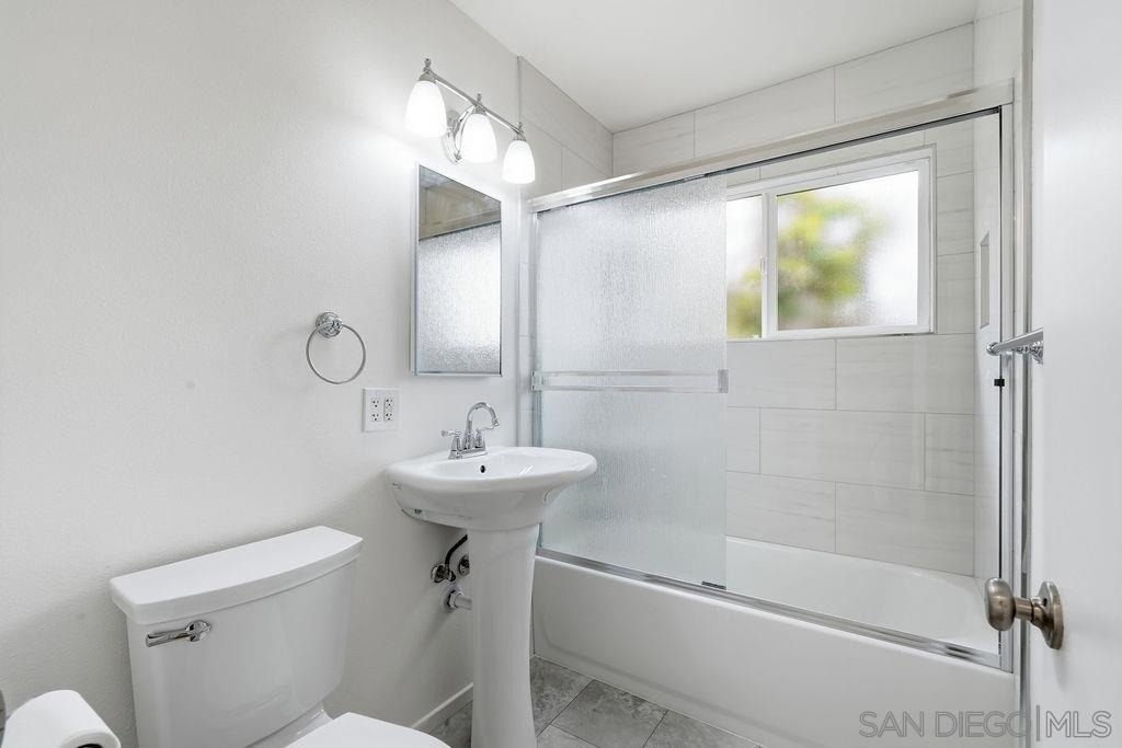 6593 Delfern St - Photo 14