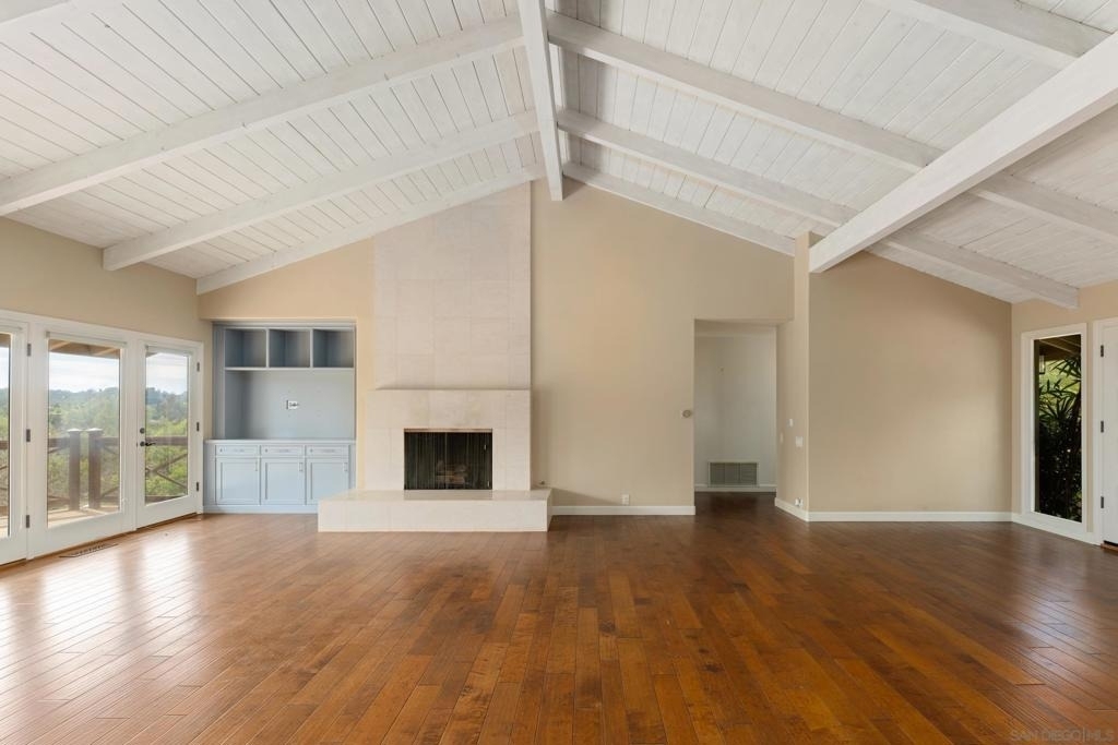 6858 Las Colinas - Photo 4