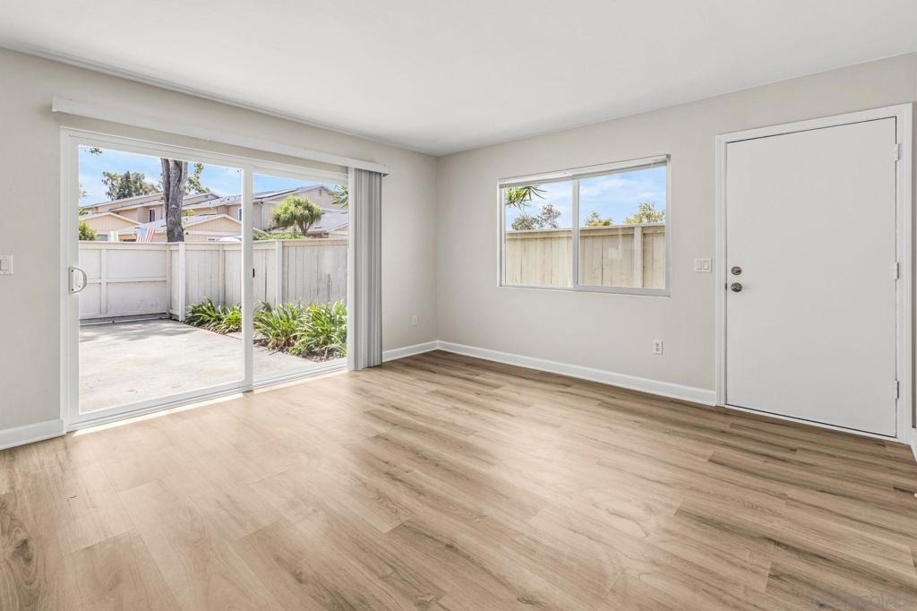 1809 Eastwood - Photo 6