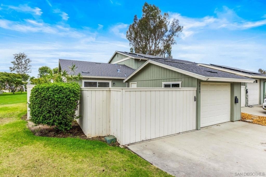 1809 Eastwood - Photo 14