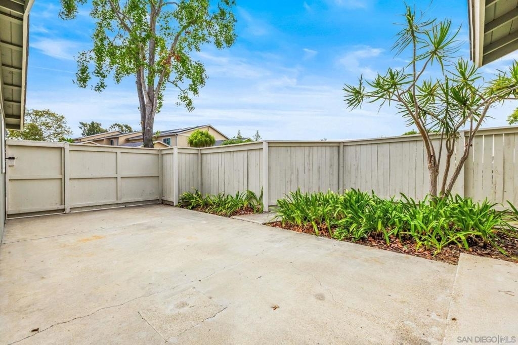 1809 Eastwood - Photo 13