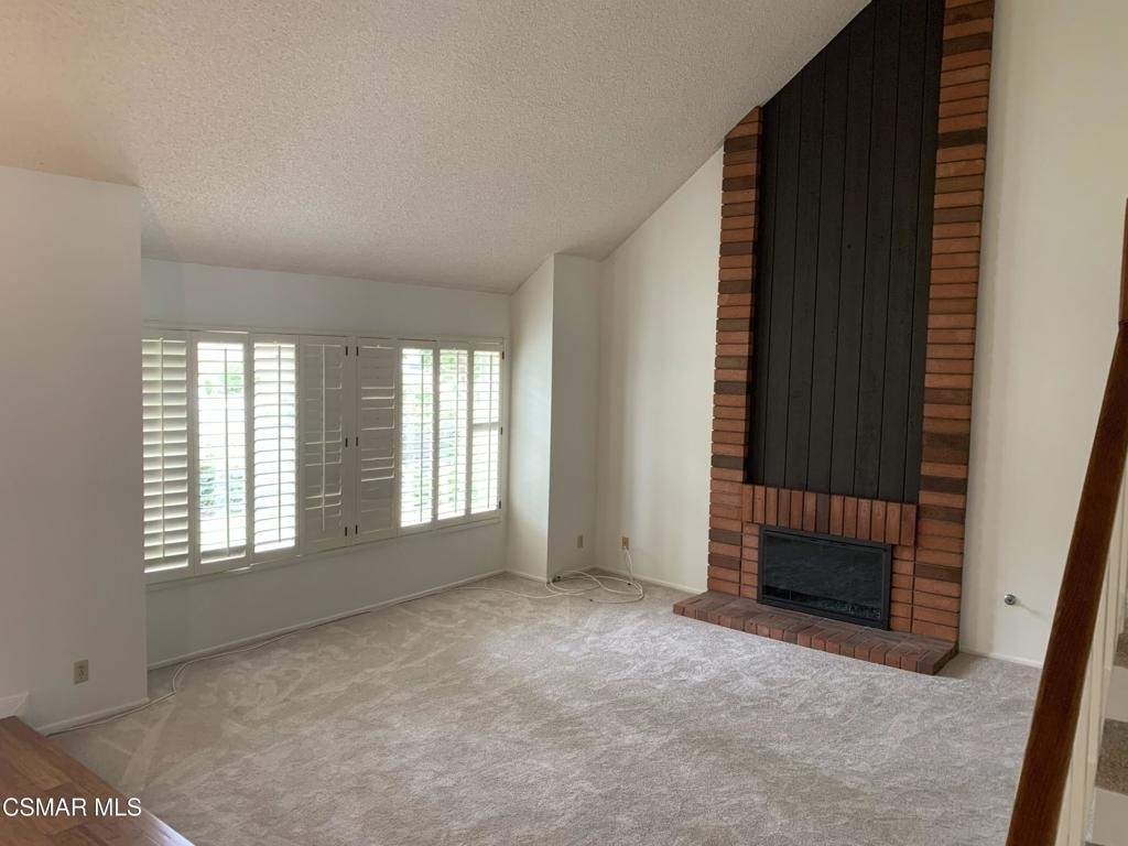1774 Alderwood Place - Photo 4