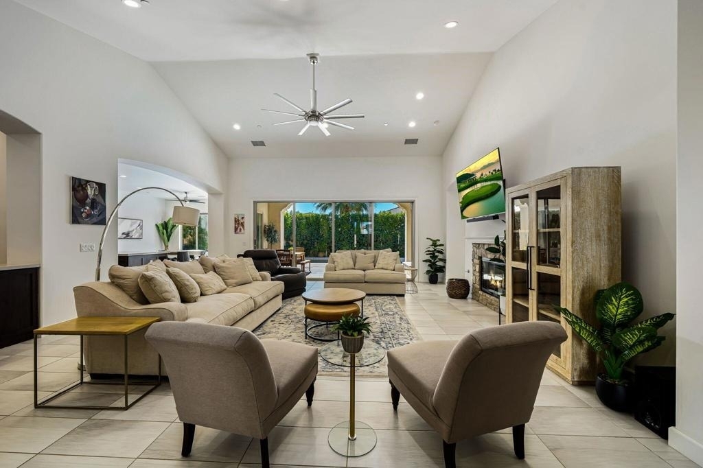81805 Four Seasons Place - Photo 1