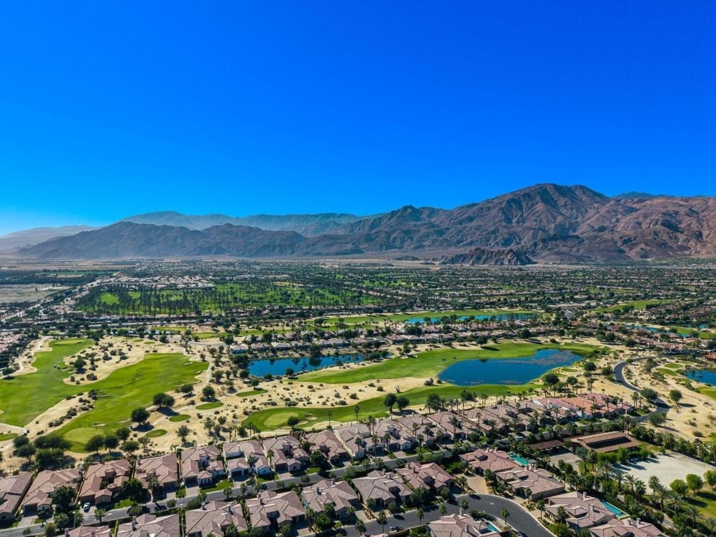 81805 Four Seasons Place - Photo 46