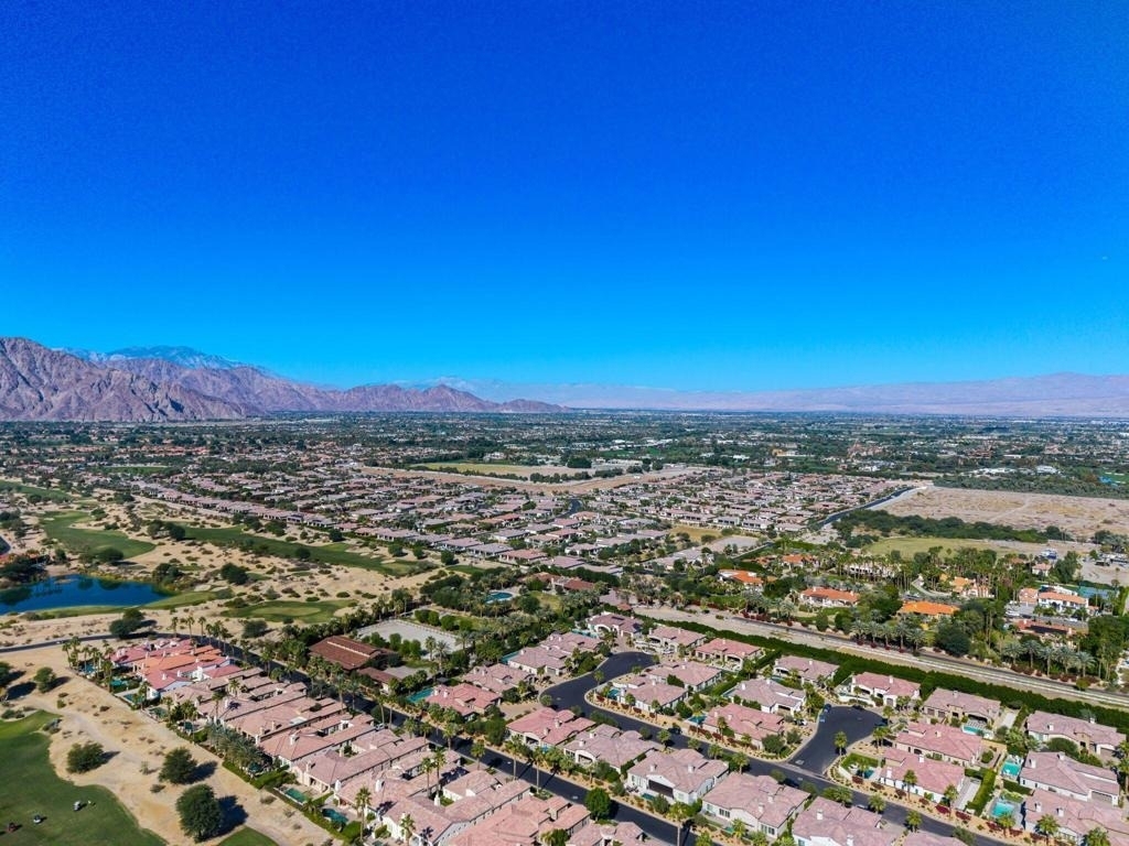 81805 Four Seasons Place - Photo 47