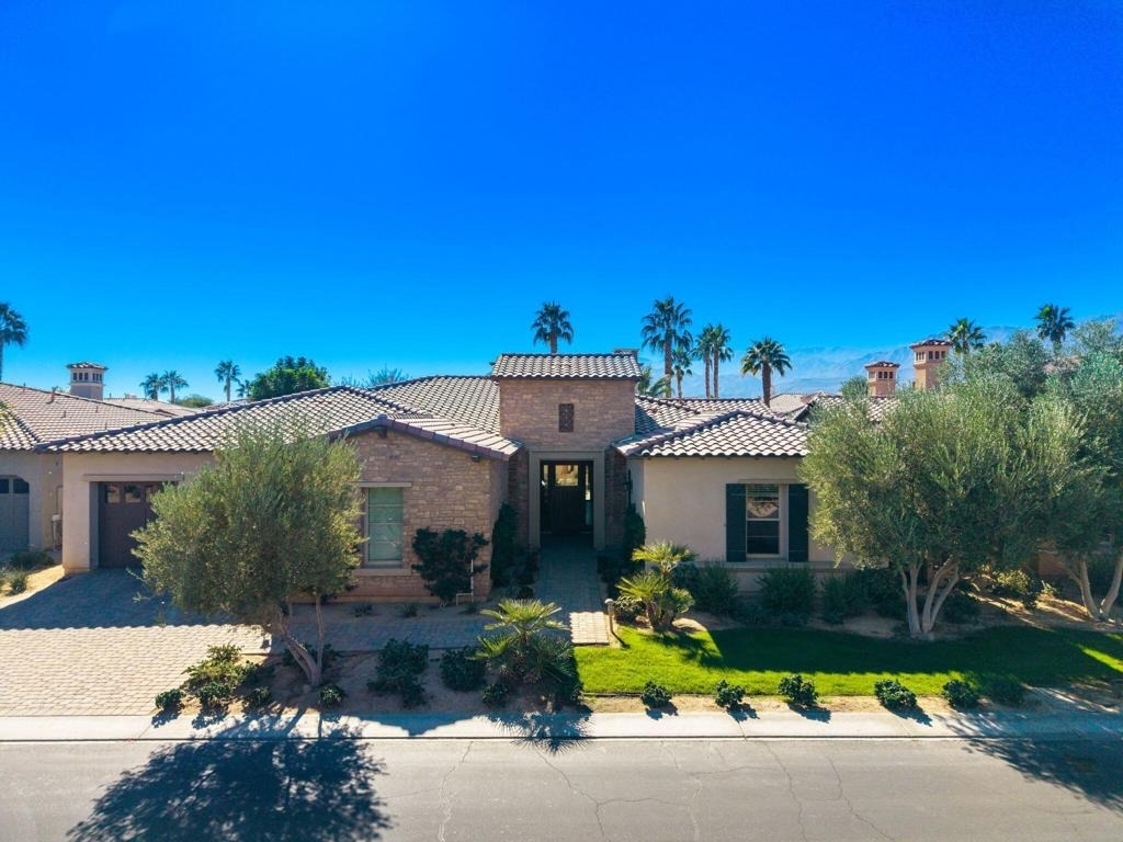 81805 Four Seasons Place - Photo 39