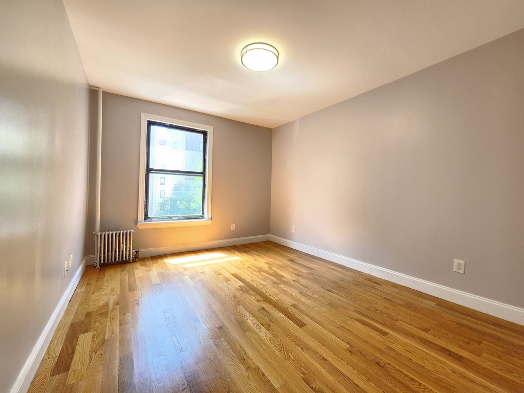 65 Ft Washington Avenue - Photo 8