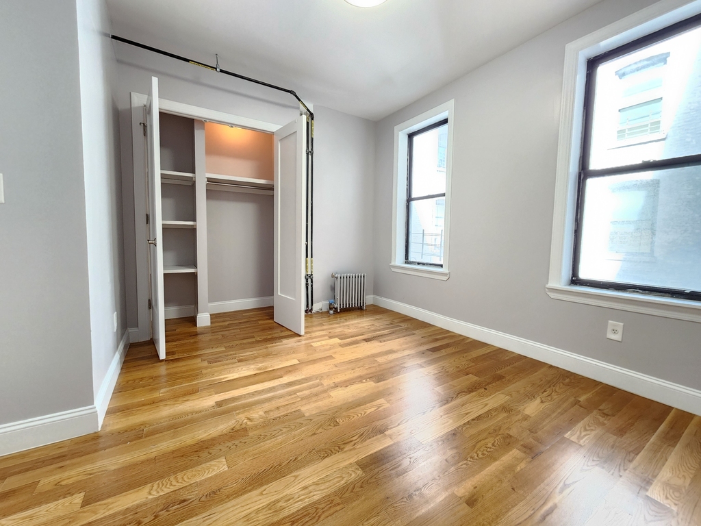 65 Ft Washington Avenue - Photo 6