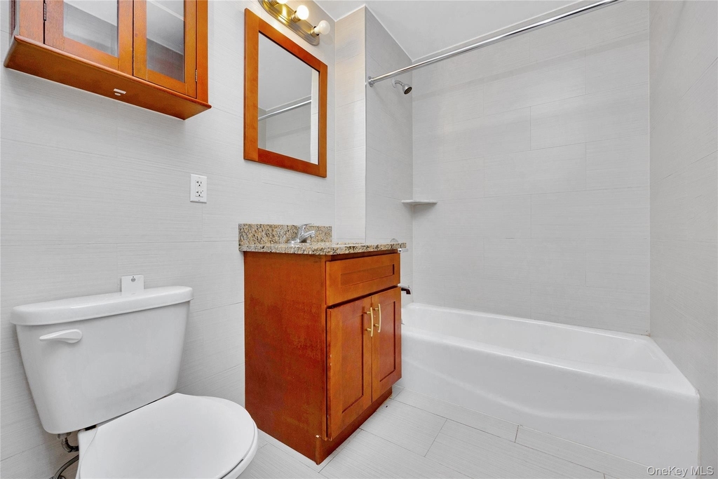 172-18 Jamaica Avenue - Photo 7