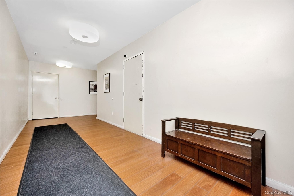 172-18 Jamaica Avenue - Photo 14