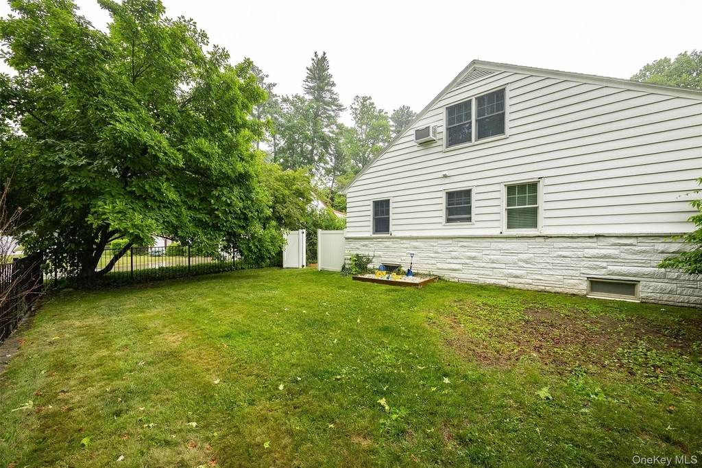 46 Barnard Avenue - Photo 36
