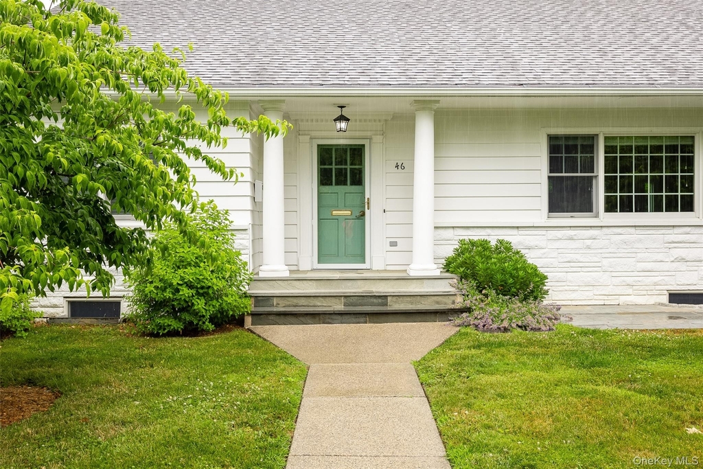 46 Barnard Avenue - Photo 2