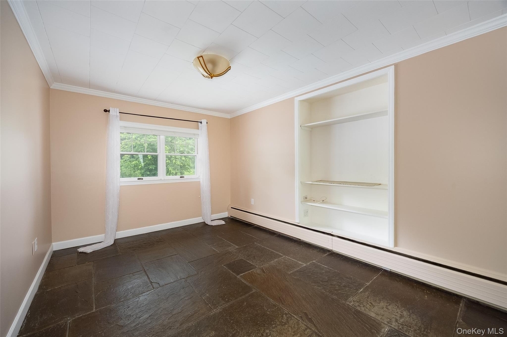 46 Barnard Avenue - Photo 11