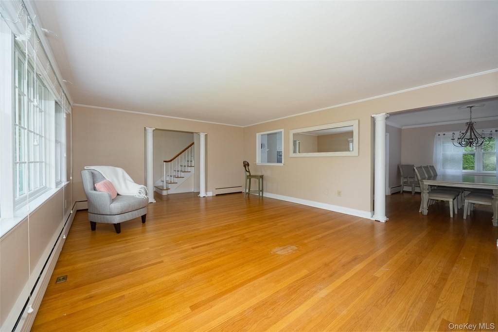46 Barnard Avenue - Photo 5