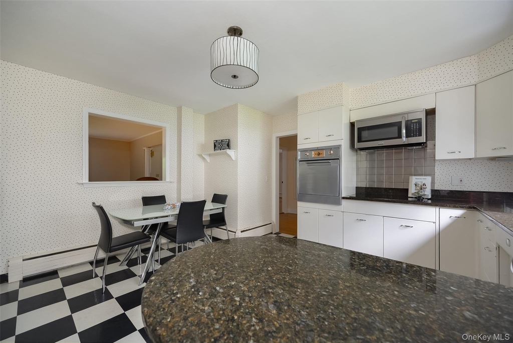 46 Barnard Avenue - Photo 10