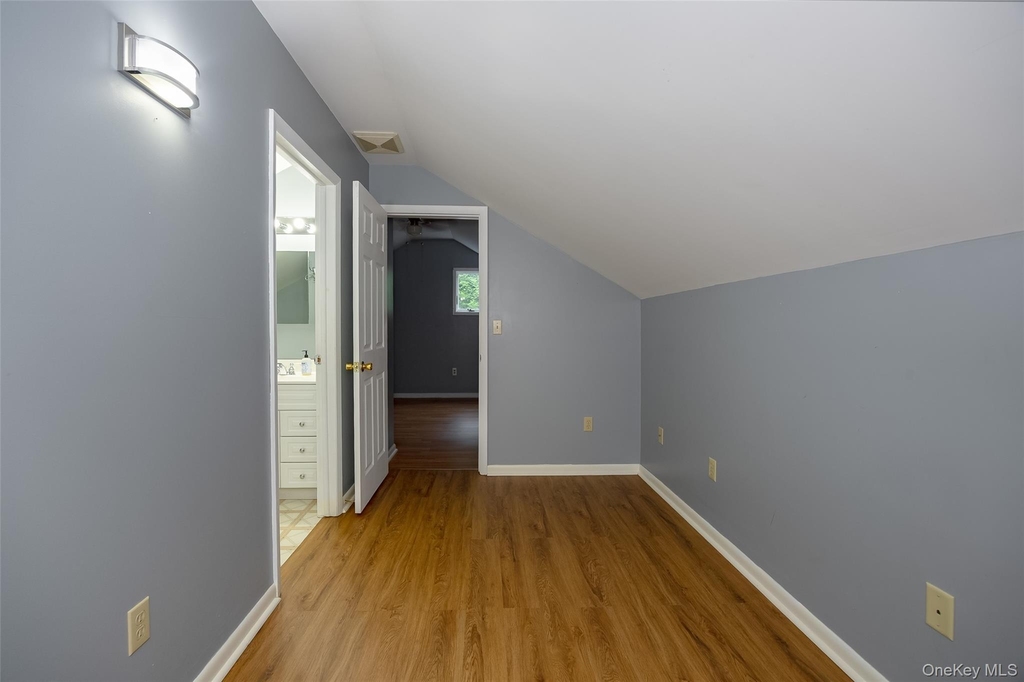 46 Barnard Avenue - Photo 21