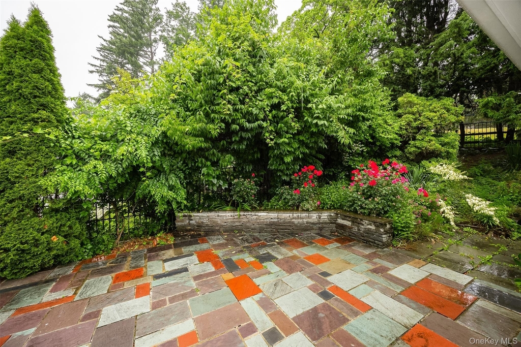 46 Barnard Avenue - Photo 30
