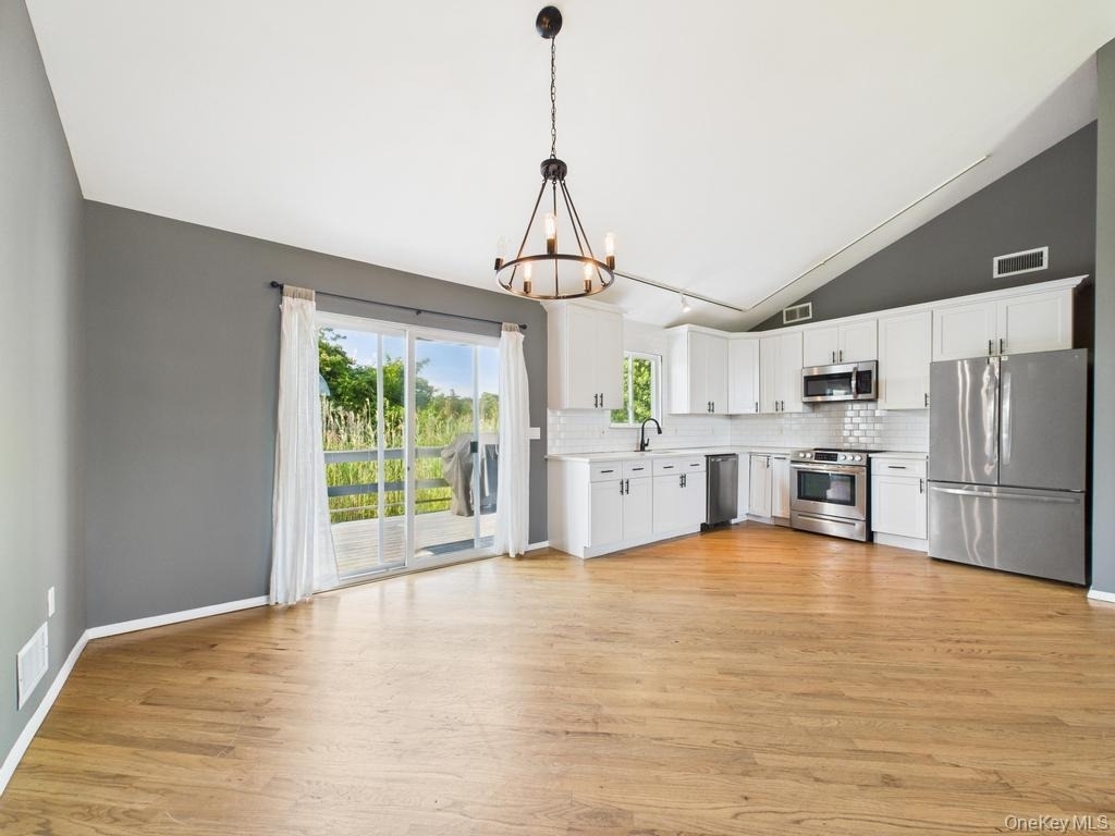 45 Willow Street - Photo 6