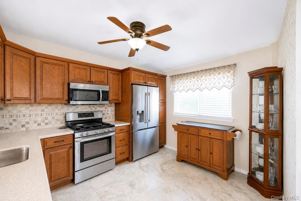 39 Superior Street - Photo 12