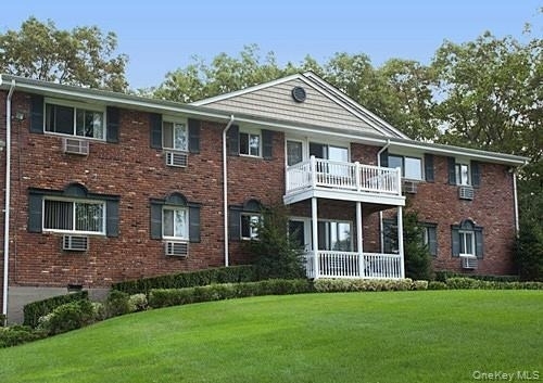441 Lincoln Boulevard - Photo 0
