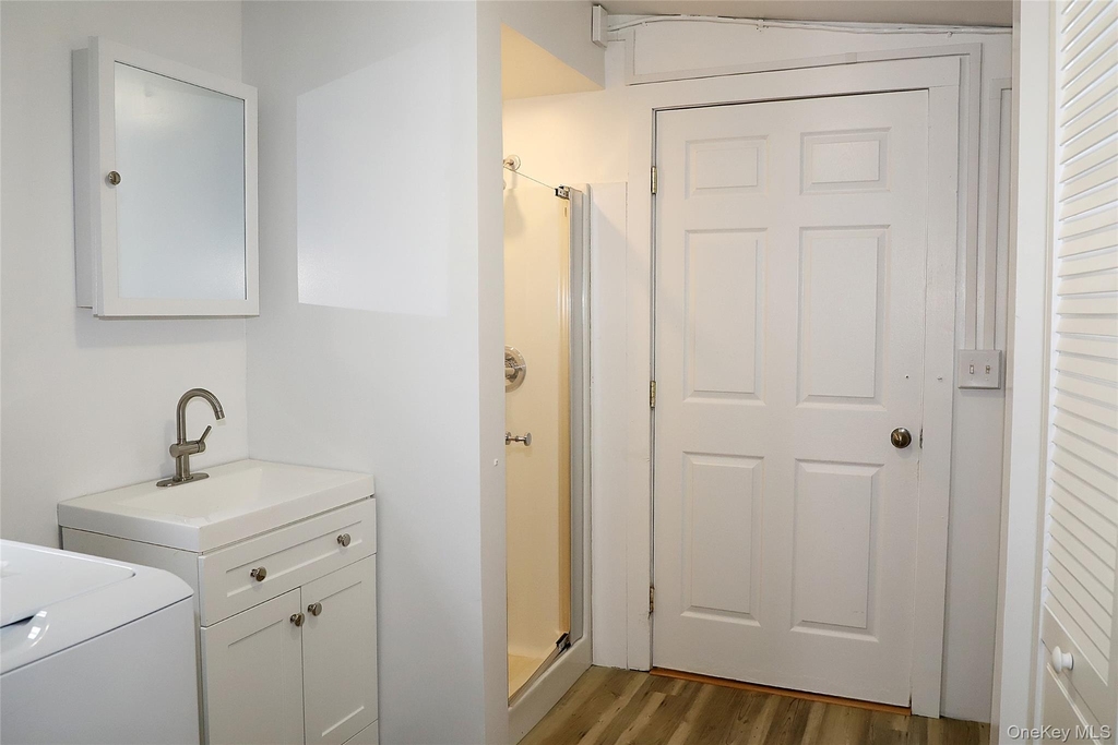 7217 Albany Post Road - Photo 5