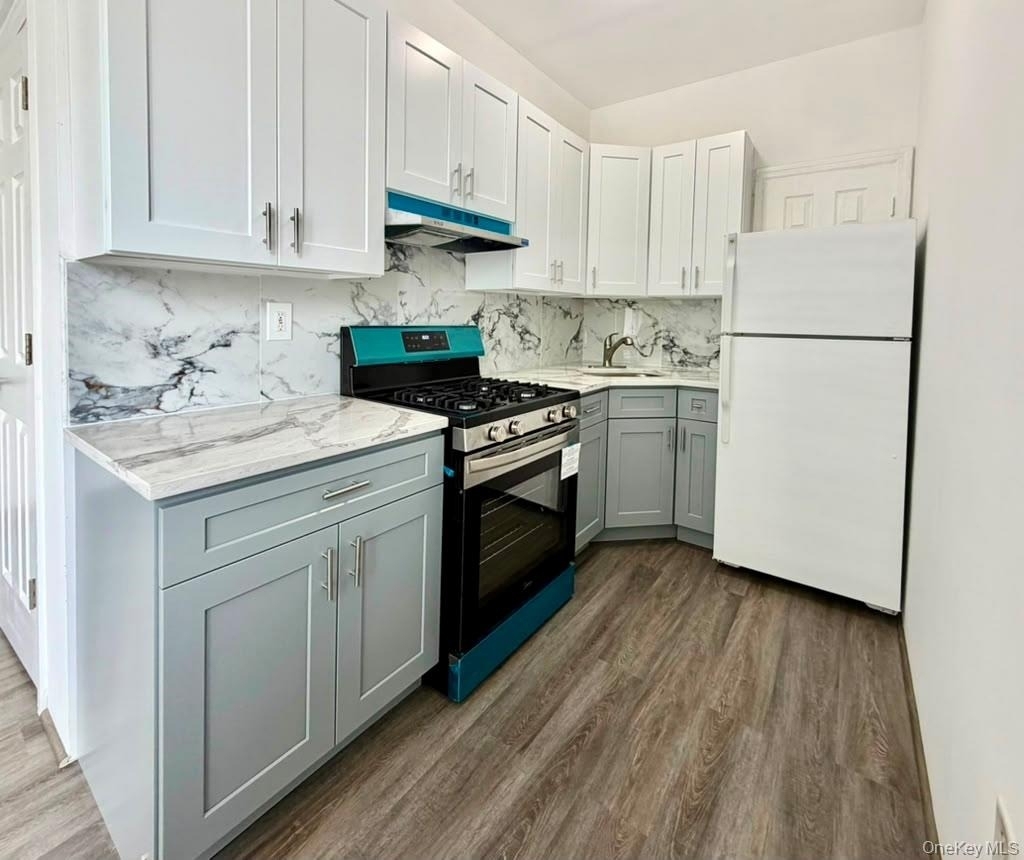 2011 Himrod Street - Photo 2