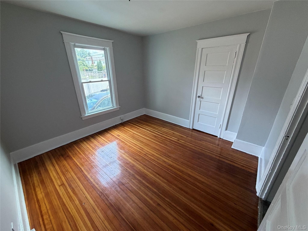 341 Mansion Street - Photo 5