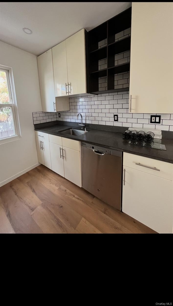 6 Alexander Place - Photo 15