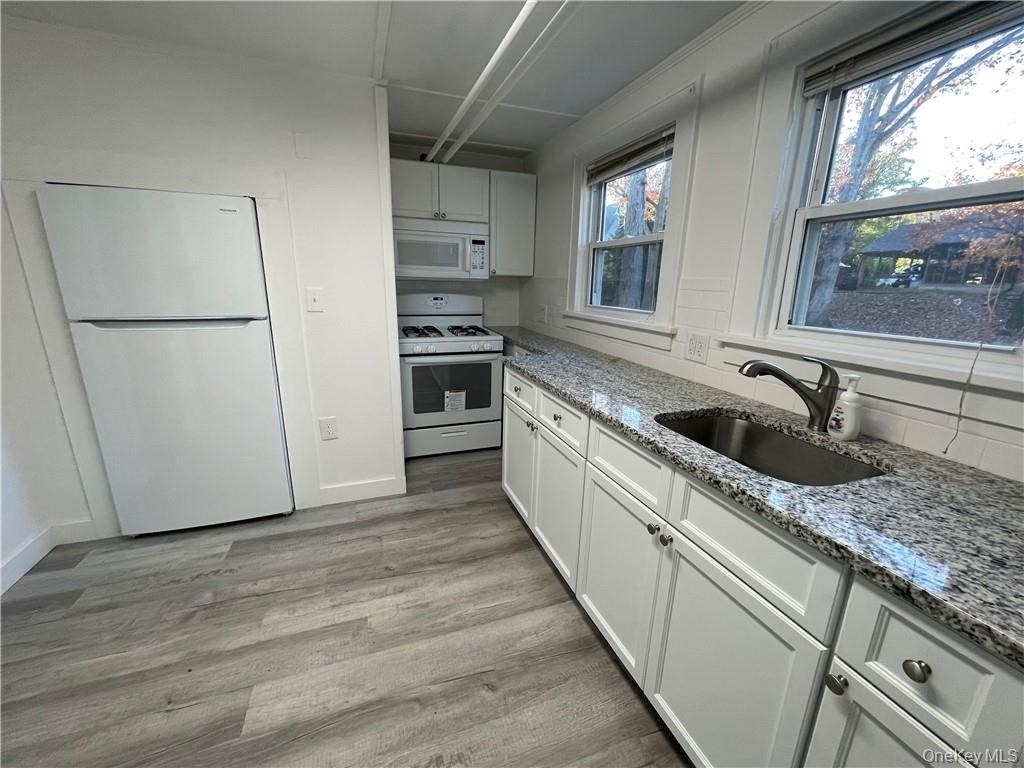 97 Murray Avenue - Photo 3